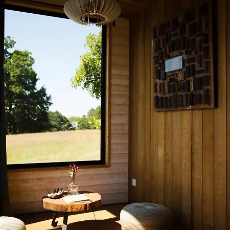 La Tiny Du Parc : Saint Symphorien Des Monts * Ernée