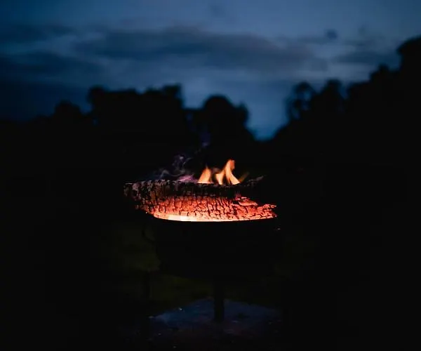 La Tiny Du Parc : Saint Symphorien Des Monts Ernée